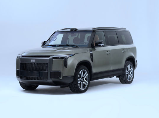 プラグイン 走行距離拡大 ハイブリッド 自動車 大型SUV 四輪駆動