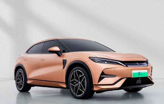 BYD ソング L セダン 5人座 2輪駆動 4×2 500キロの走行距離