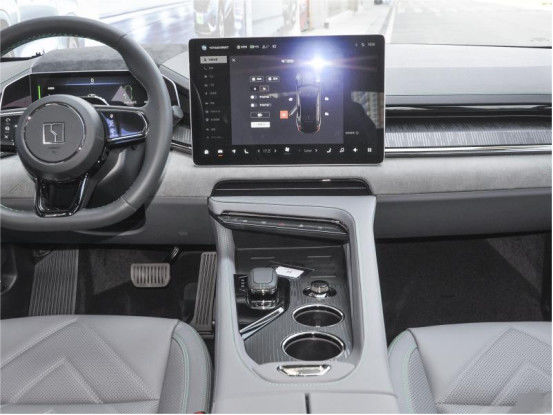 4×4 エクストリーム クリプトン 001 純電動 双エンジンの豪華スポーツカー 8