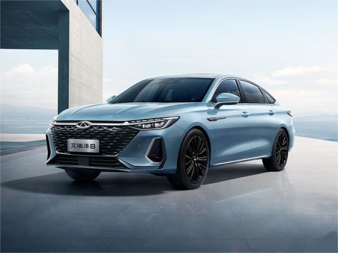ガソリン チェリー アリゾ 8 車両 自動車 二輪駆動 アドバンスト セダン 1