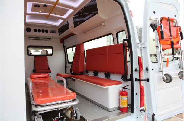 9人乗り フォード トランジット 救急車 6人乗り メディカル 救急車 前後駆動 4×2 9