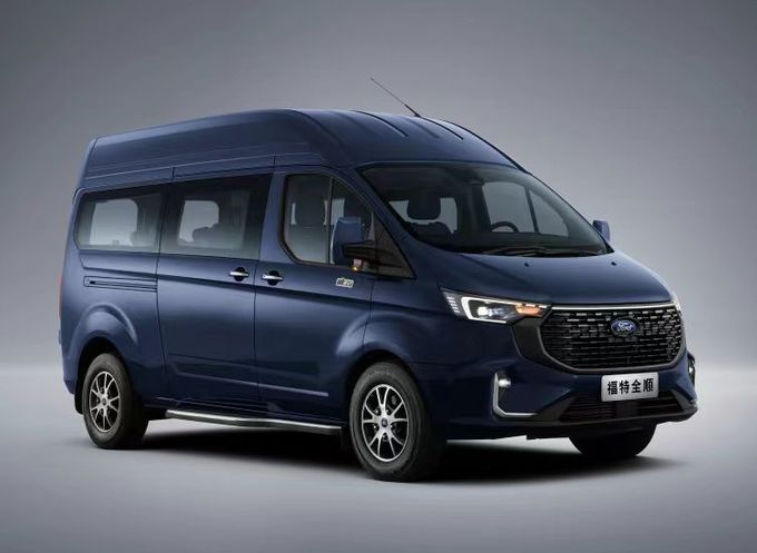 フォードV362 新型フルシュンミニバス 7-9席 ガソリンバス 4 × 2 2
