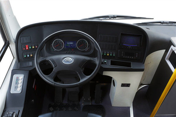 61-69 座席 電動コーチ バス 132kW 電動自動車バス 6