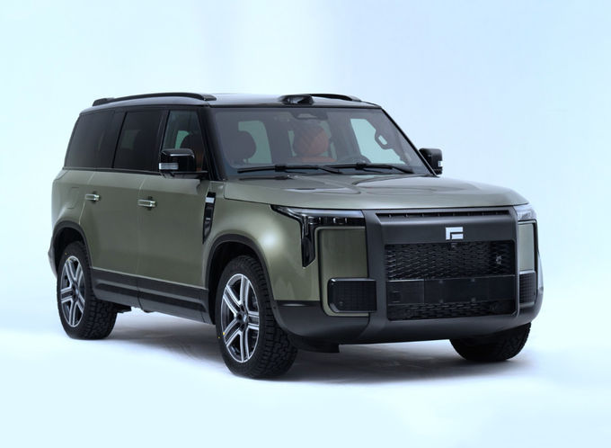 プラグイン 走行距離拡大 ハイブリッド 自動車 大型SUV 四輪駆動 0