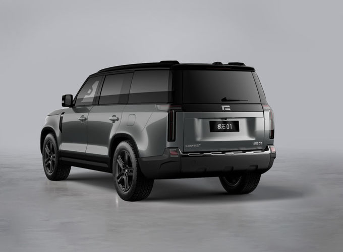 プラグイン 走行距離拡大 ハイブリッド 自動車 大型SUV 四輪駆動 3