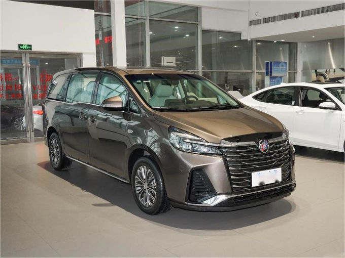 ビュイックミニバン MPV 7人座 ビジネスレセプション 家族旅行 0