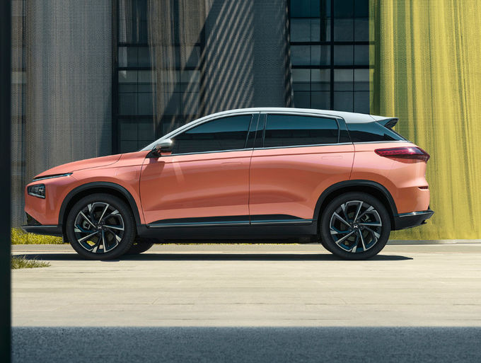 Xpeng G3 Suv エレクトリックEVカー 5人座 2輪駆動 4×2 ホワイト オレンジ 3