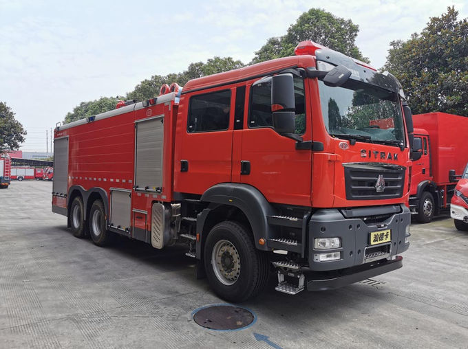 10m SINOTRUK 発泡式消防車 消防救助車 3軸 10×2 0