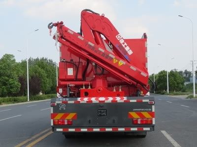 SINOTRUK 緊急救援消防車 ディーゼル 後部駆動 6 座 4×2 マニュアルトランスミッション 2
