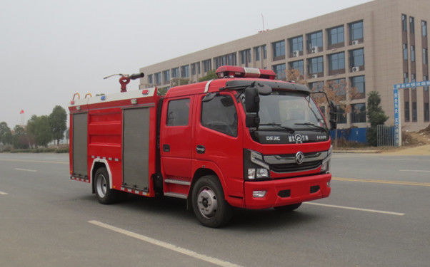 ドンフェン 5000リットルの水タンク消防車 5人乗りディーゼル 4×2 マニュアルトランスミッション 0