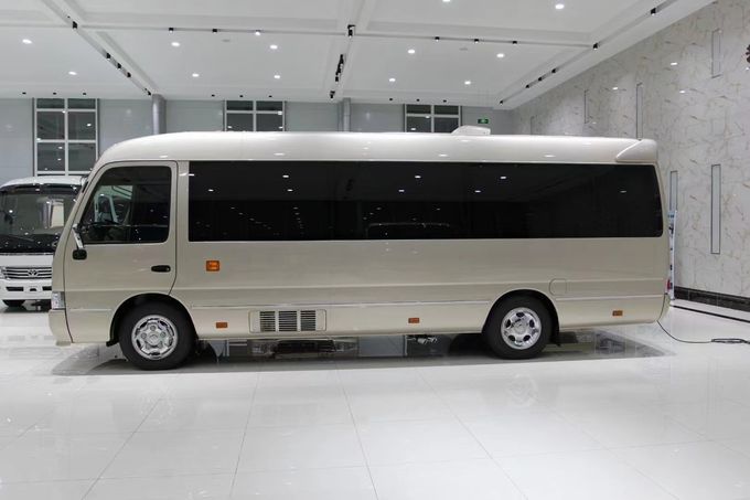 トヨタ・コースター 8人乗り 観光バス ビジネスバス レセプション バス ガソリン バックドライブ 4×2 マニュアル 1